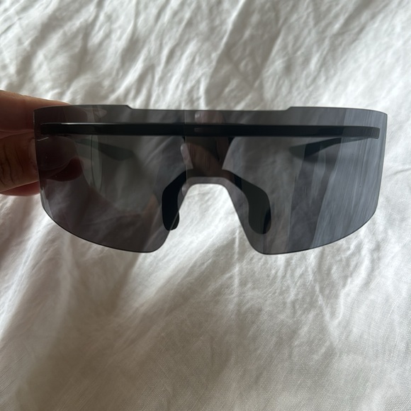 Nike sunglasses - Picture 4 of 5